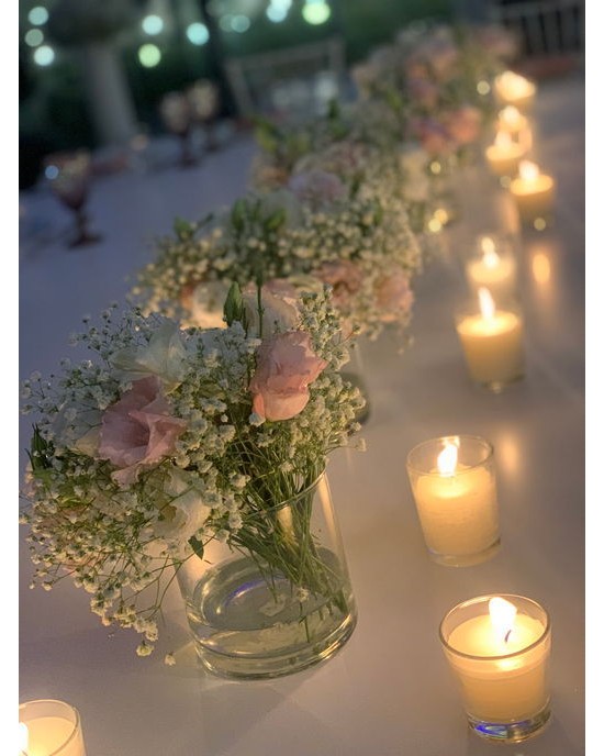 Διακόσμηση γάμου  με λευκά και απαλό ροζ λουλούδια Γάμος