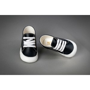 Leather baby boy shoes for boy, with shoelaces