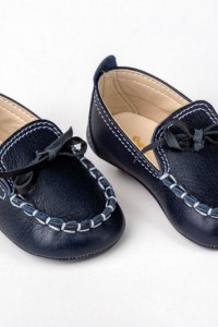 Hug shoes for boy, loafers style, made of  leather