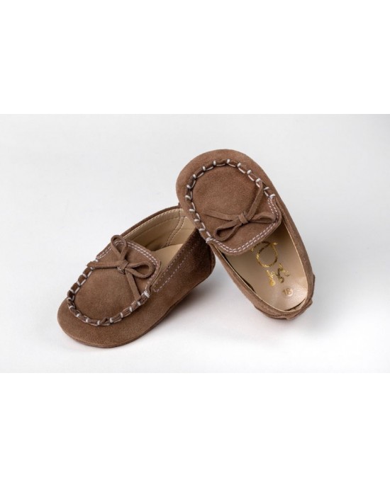 Hug shoes for boy, loafers style, made of suade Christening Shoes