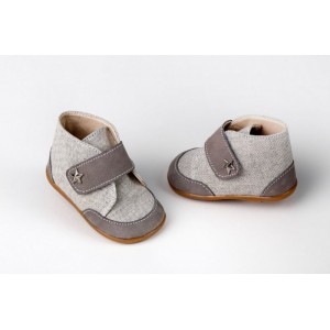Baby boots for first steps made of leather and fabrics with Velcro closing