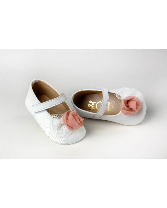 Baby girl hug leather shoes  with lace and flower Christening Shoes