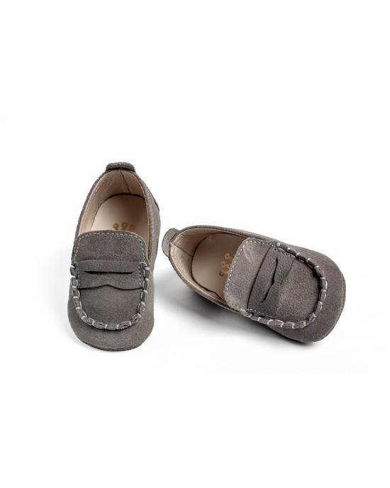 Hug shoes for boy, loafers style, made of suade leather Christening Shoes