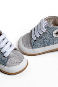Boot shoes for boy, made of textiles and white leather details
