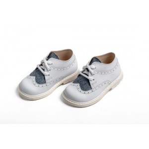 Baby boy brogues, walking shoes, made of leather and textile