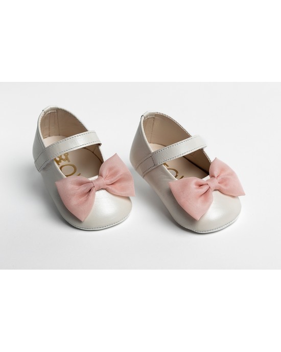 Baby girl hug shoes made of  leather decorated with muslin bow Christening Shoes