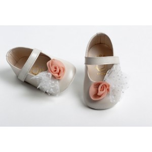 Baby girl hug leather shoes with muselin flower and polkadot tulle