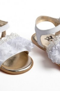 Baby girl first steps white leather sandals shoes with lace and pearls