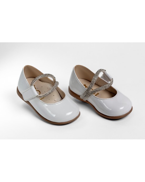 Walking shoes made of patent leather, decorated with strass band Christening Shoes