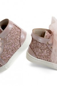 Baby girl walking glitter boots