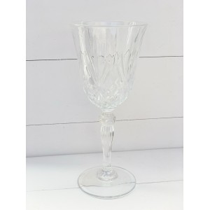 Crystal wine glass engraving