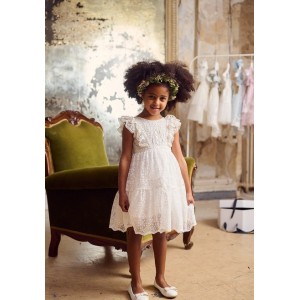 Baptism dress in ivory made of high quality lace