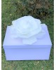 Κουτί βαπτιστικών για κορίτσι  λευκό με μεγάλο λουλούδι Κουτιά Βάπτισης