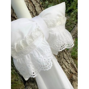 Christening candle for girl with bow made of cotton broderie lace
