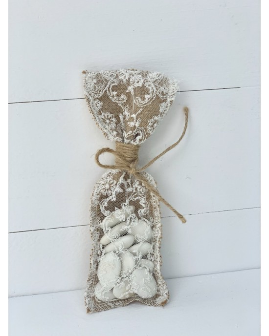 Wedding favor pouch made of burlap and lace  Favors
