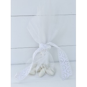 WEDDING FAVOR TULE WITH TRADITIONAL LACE