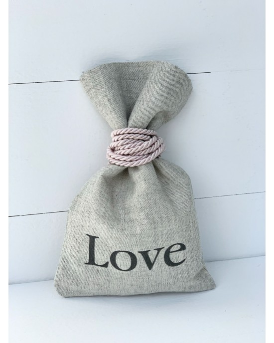 Wedding favor pouch with print love Favors