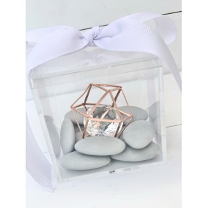 Wedding favor transparent plexiglas box with decorative diamond