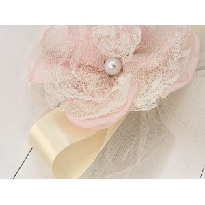 Wedding favor  tulle with handmade peony flower with lace